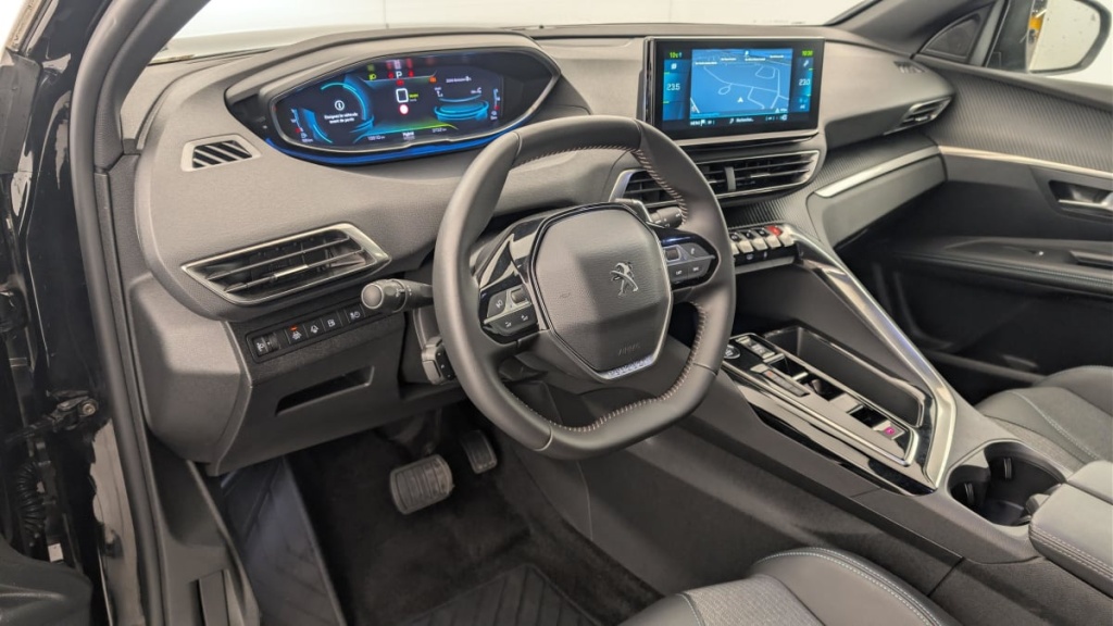 PEUGEOT 3008 Hybrid 180 e-EAT8 Allure Pack - ref: 1-351580 - Photo 15