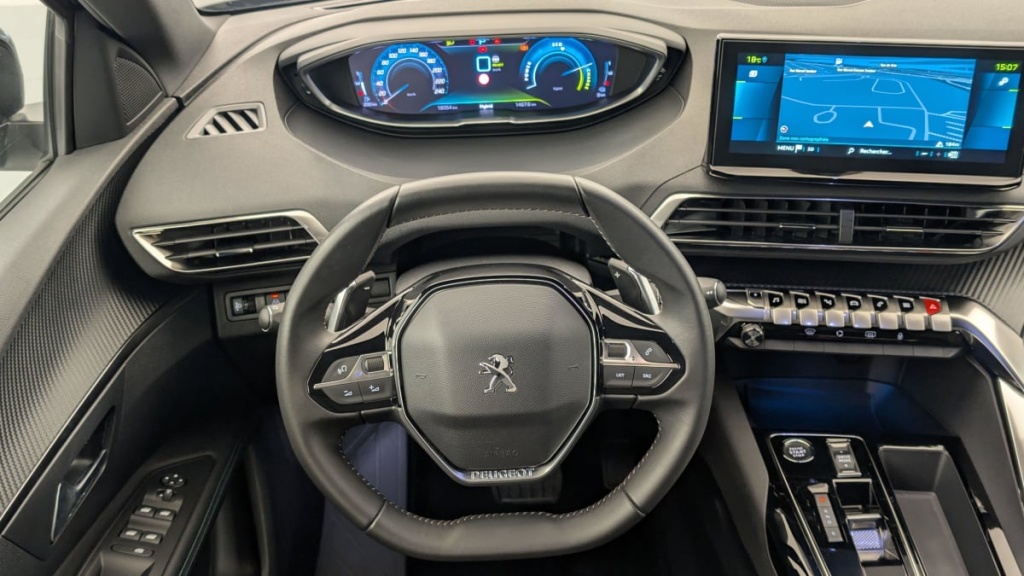 PEUGEOT 3008 Hybrid 180 e-EAT8 Allure Pack - ref: 1-351582 - Photo 14