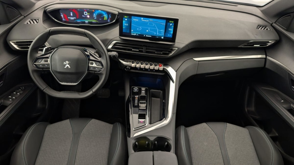 PEUGEOT 3008 Hybrid 180 e-EAT8 Allure Pack - ref: 1-351589 - Photo 13