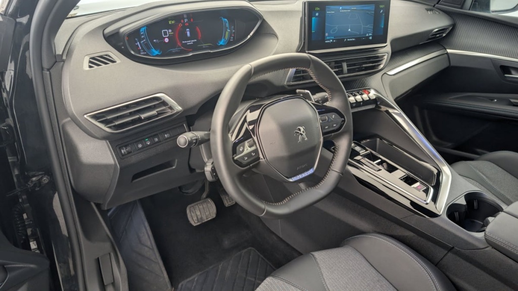 PEUGEOT 3008 Hybrid 180 e-EAT8 Allure Pack - ref: 1-351591 - Photo 15