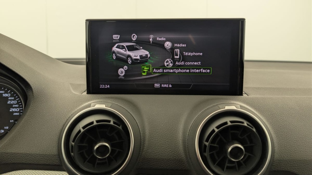 AUDI Q2 35 TFSI 150 S tronic 7 Design - ref: 1-351595 - Photo 17