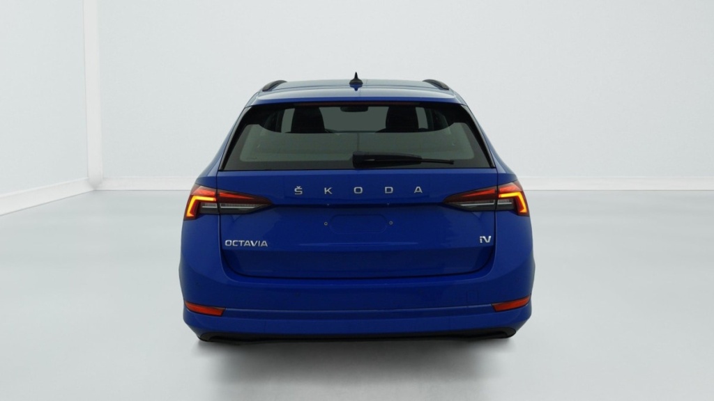 SKODA Octavia Combi 1.4 TSI PHEV iV 204 ch DSG6e Ambition - ref: 1-351634 - Photo 6