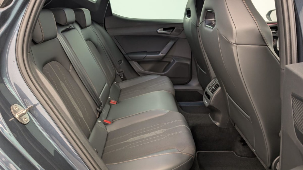 CUPRA Leon 1.4 E-HYBRID 204 CH DSG6 V - ref: 1-351804 - Photo 10