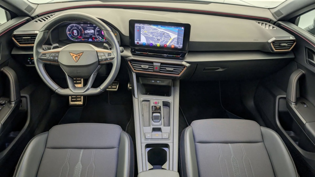 CUPRA Leon 1.4 E-HYBRID 204 CH DSG6 V - ref: 1-351804 - Photo 12