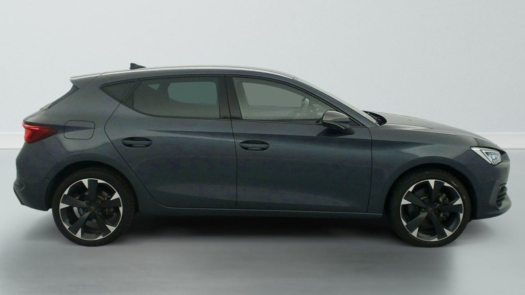 CUPRA Leon 1.4 E-HYBRID 204 CH DSG6 V - ref: 1-351804 - Photo 8