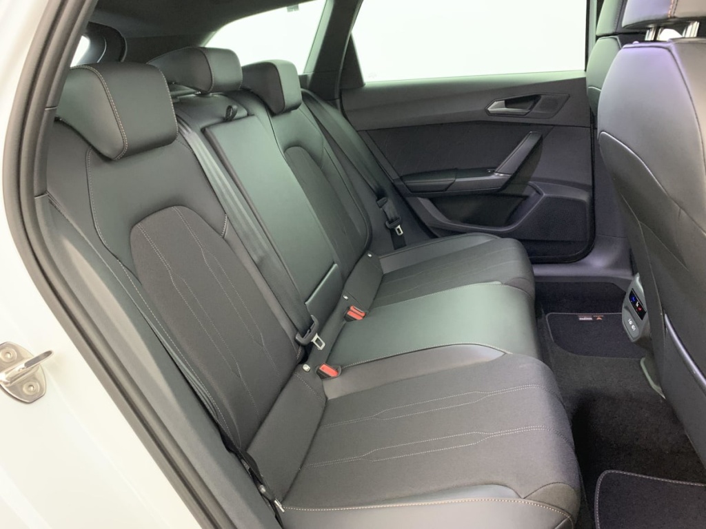 CUPRA LEON Sportstourer eHybrid 204 ch DSG6 V - ref: 1-351845 - Photo 10