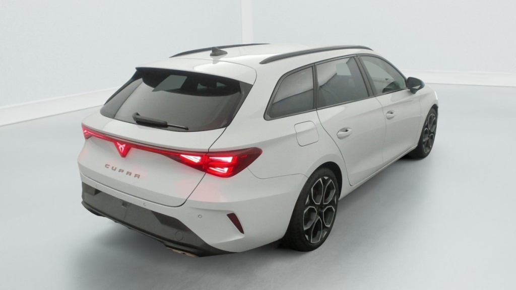 CUPRA LEON Sportstourer eHybrid 204 ch DSG6 V - ref: 1-351845 - Photo 7