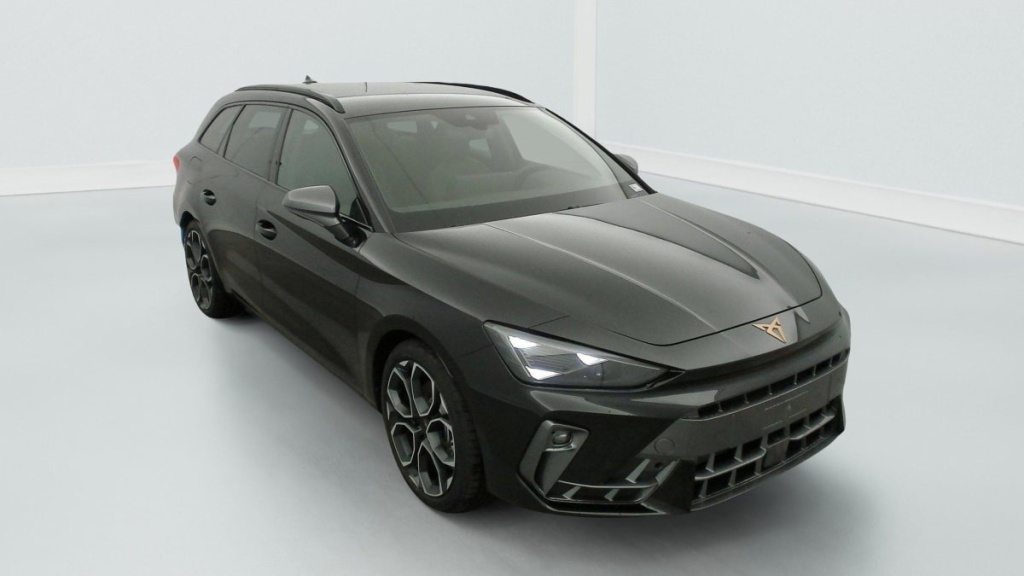 CUPRA Leon Sportstourer eHybrid 204 ch DSG6 V - ref: 1-351847 - Photo 1