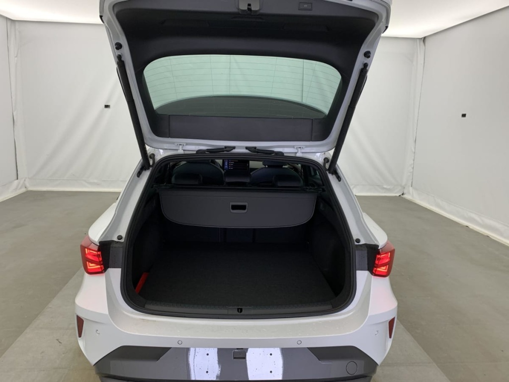 CUPRA LEON Sportstourer eHybrid 204 ch DSG6 V - ref: 1-351850 - Photo 11