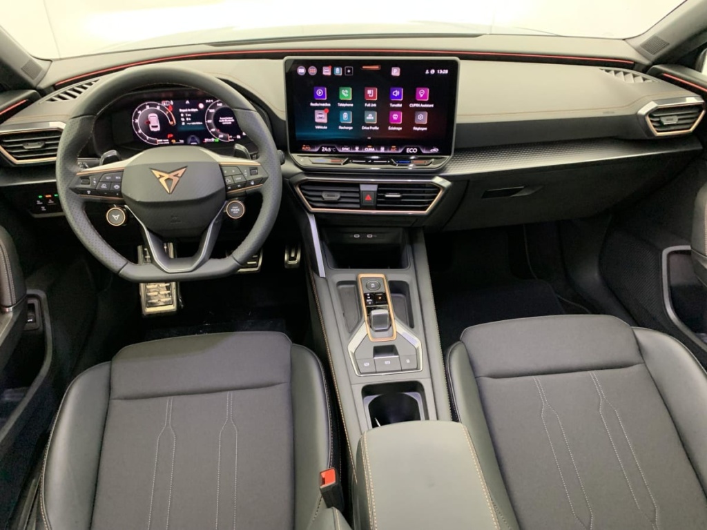 CUPRA LEON Sportstourer eHybrid 204 ch DSG6 V - ref: 1-351854 - Photo 13