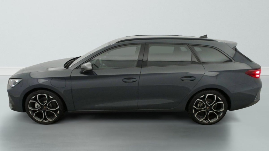 CUPRA LEON Sportstourer eHybrid 204 ch DSG6 V - ref: 1-351854 - Photo 4