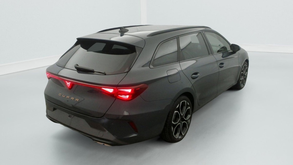 CUPRA LEON Sportstourer eHybrid 204 ch DSG6 V - ref: 1-351854 - Photo 7