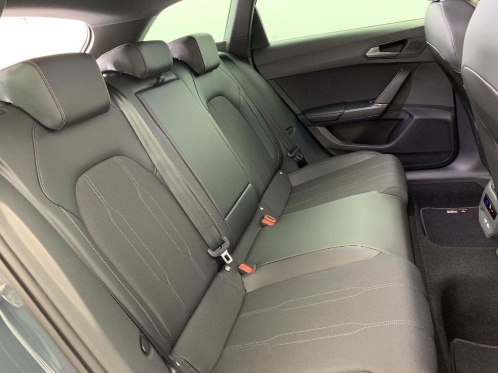 CUPRA LEON Sportstourer eHybrid 204 ch DSG6 V - ref: 1-351859 - Photo 10