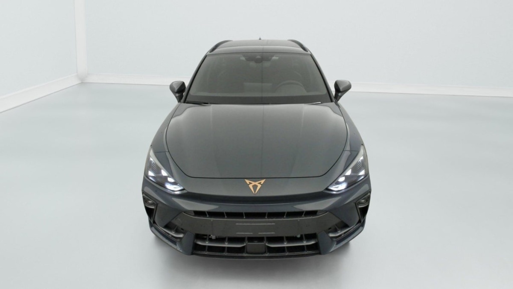 CUPRA LEON Sportstourer eHybrid 204 ch DSG6 V - ref: 1-351859 - Photo 2
