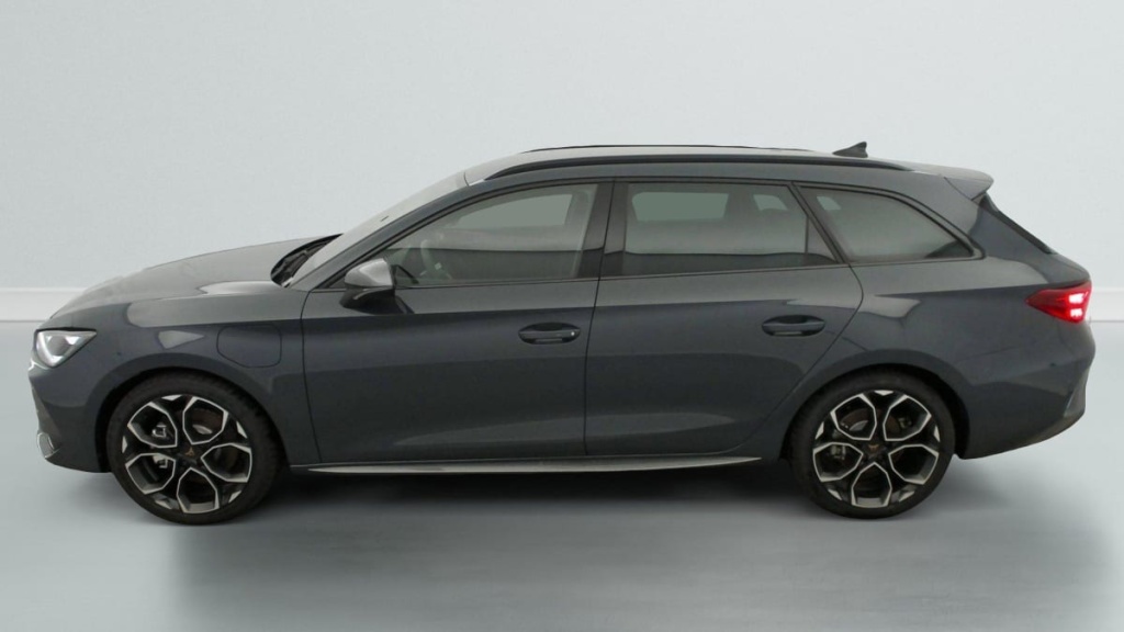 CUPRA LEON Sportstourer eHybrid 204 ch DSG6 V - ref: 1-351859 - Photo 4
