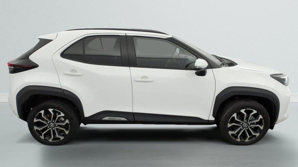 TOYOTA Yaris Cross 130h 2WD Design - ref: 1-351894 - Photo 8
