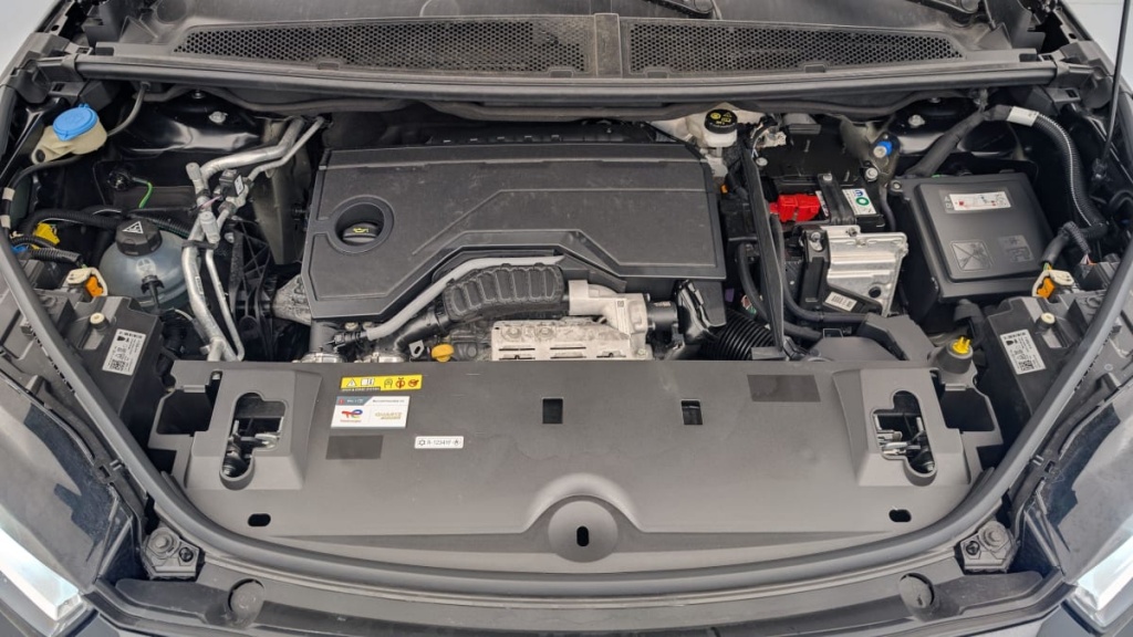 PEUGEOT 3008 Hybrid 136 e-DCS6 Allure - ref: 1-352775 - Photo 20