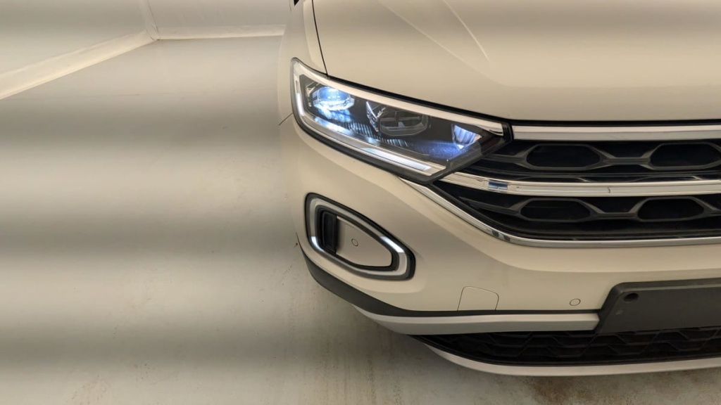 VOLKSWAGEN T-Roc 1.5 TSI EVO 150 Start Stop DSG7 Style - ref: 1-352927 - Photo 16