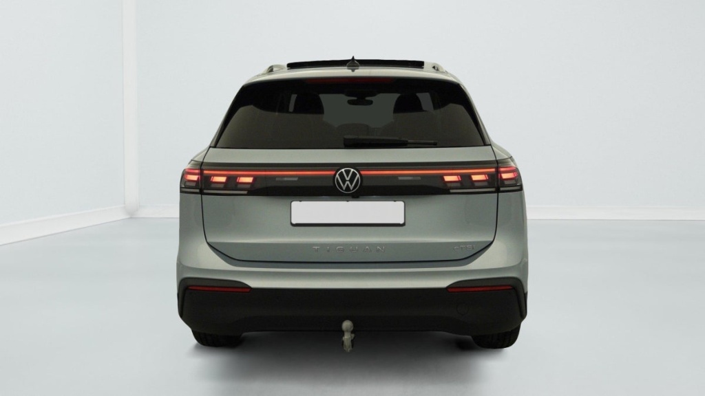 VOLKSWAGEN Tiguan 1.5 eTSI 150CV DSG7 LIFE PLUS - ref: 1-352981 - Photo 5