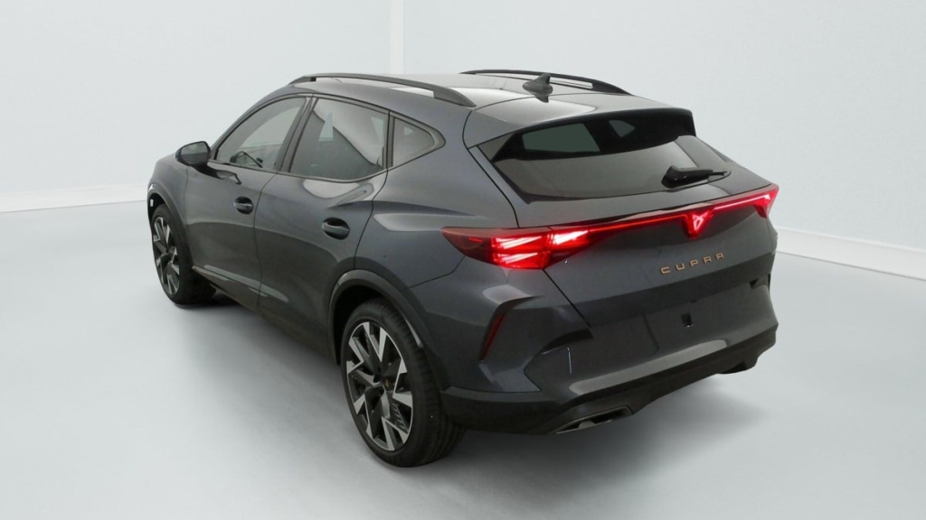 CUPRA Formentor 1.5 ETSI HYBRID 150 CH DSG7 V - ref: 1-353062 - Photo 5