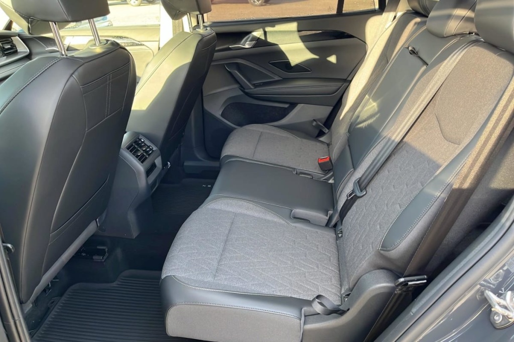 VOLKSWAGEN Tayron 1.5 eTSI 150ch DSG7 7pl Life Plus - ref: 1-353114 - Photo 10