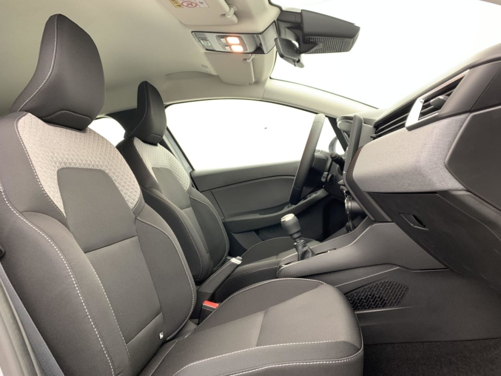 RENAULT Clio BLUE DCI 100 CH GSR2 EVOLUTION - ref: 1-353124 - Photo 9
