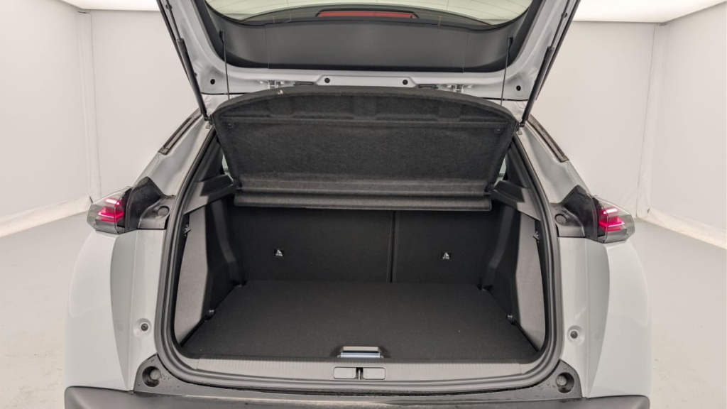 PEUGEOT 2008 Hybrid 145 e-DCS6 Allure - ref: 1-353187 - Photo 11