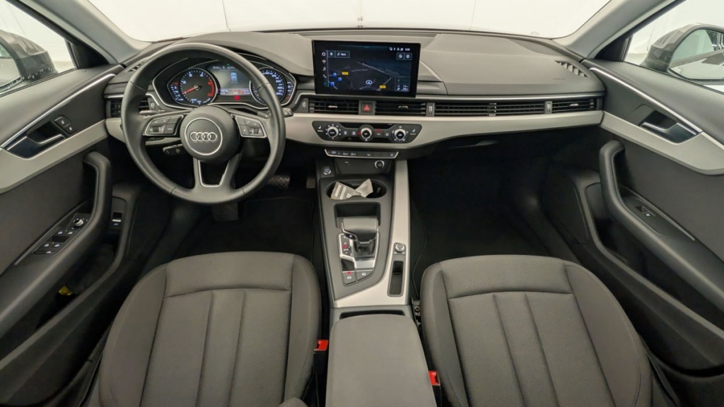 AUDI A4 Avant 40 TDI 204 S tronic 7 Design - ref: 1-353226 - Photo 12