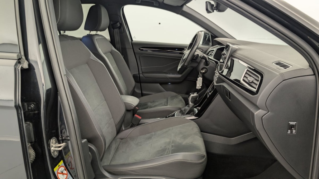 VOLKSWAGEN T-Roc 1.5 TSI EVO 150 Start Stop DSG7 R-Line - ref: 1-353336 - Photo 9