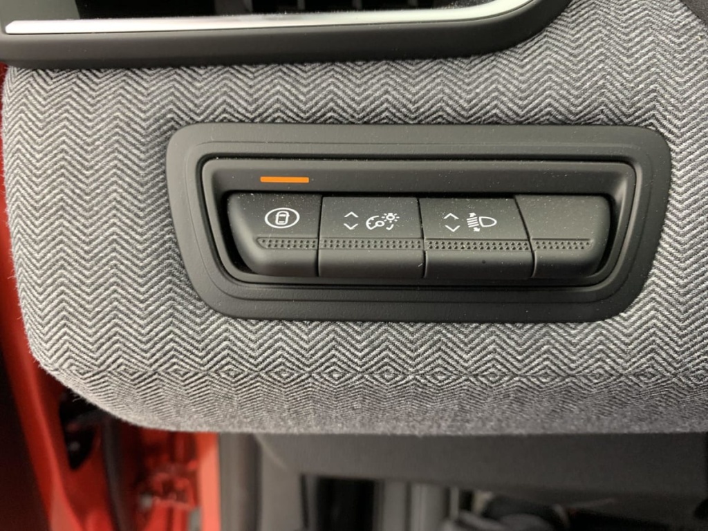 RENAULT Clio TCE 90 CH GSR2 TECHNO - ref: 1-353355 - Photo 19