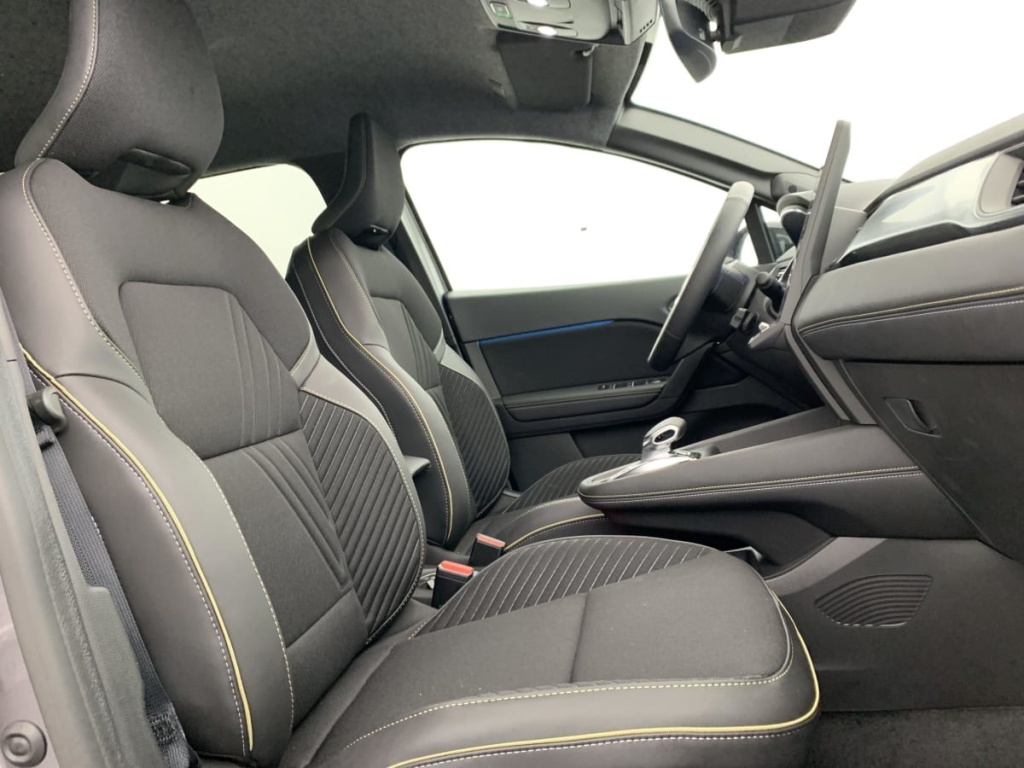 RENAULT Symbioz E-Tech full hybrid 145 Iconic - ref: 1-353420 - Photo 9