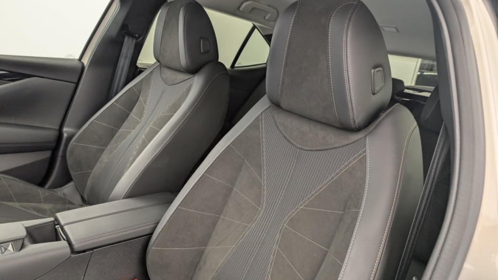 DS DS4 BlueHDi 130 EAT8 Etoile - Alcantara - ref: 1-353484 - Photo 16