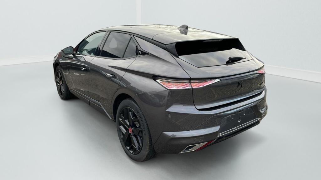 DS DS4 PureTech 130 EAT8 Performance Line+ - ref: 1-353494 - Photo 5