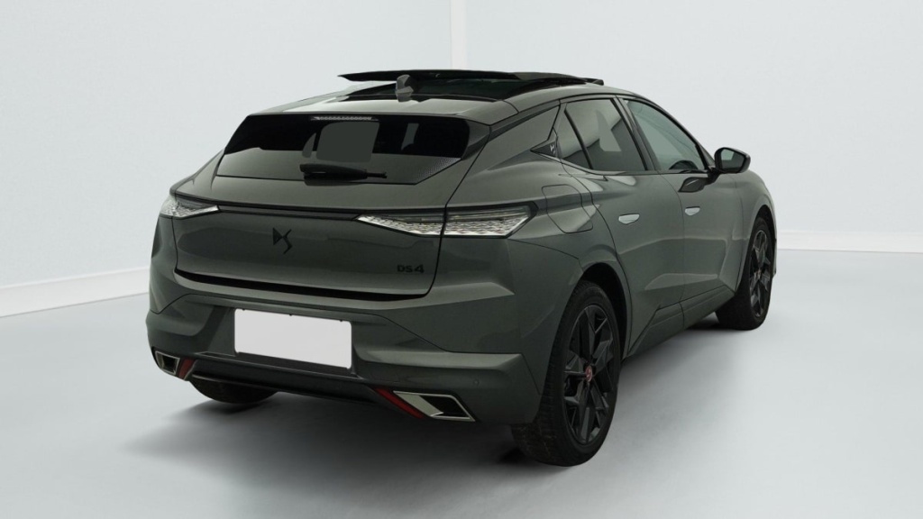 DS DS4 PureTech 130 EAT8 Performance Line+ - ref: 1-353496 - Photo 7