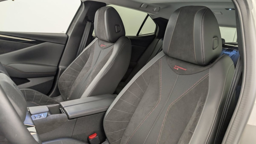 DS DS4 PureTech 130 EAT8 Performance Line+ - ref: 1-353515 - Photo 16