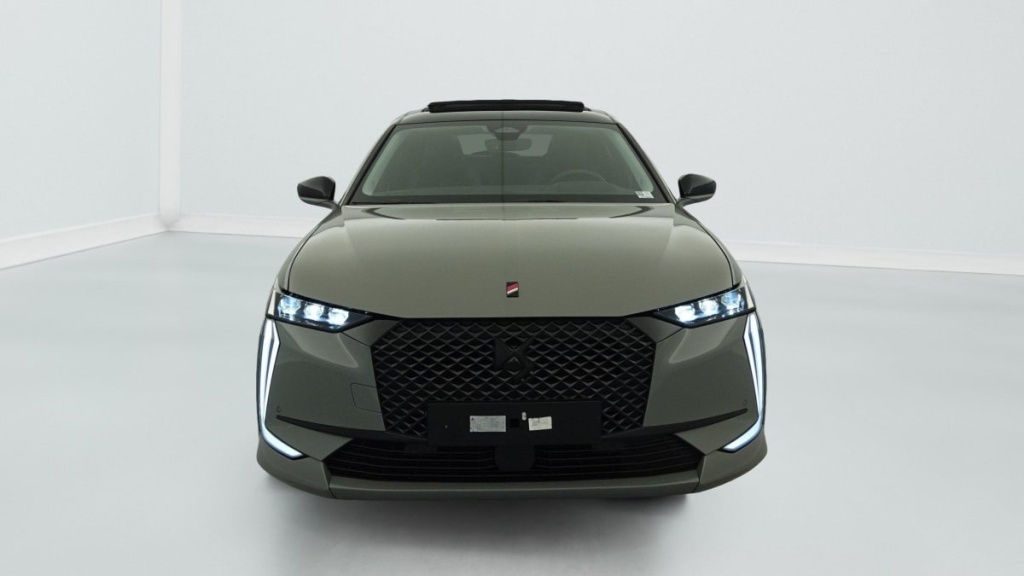 DS DS4 PureTech 130 EAT8 Performance Line+ - ref: 1-353515 - Photo 2