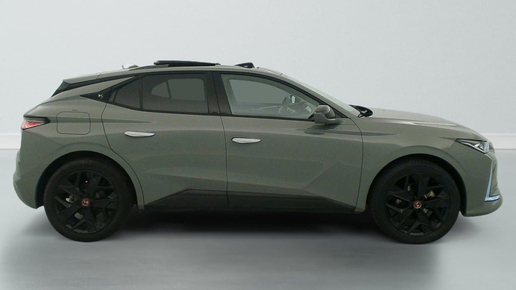 DS DS4 PureTech 130 EAT8 Performance Line+ - ref: 1-353515 - Photo 8