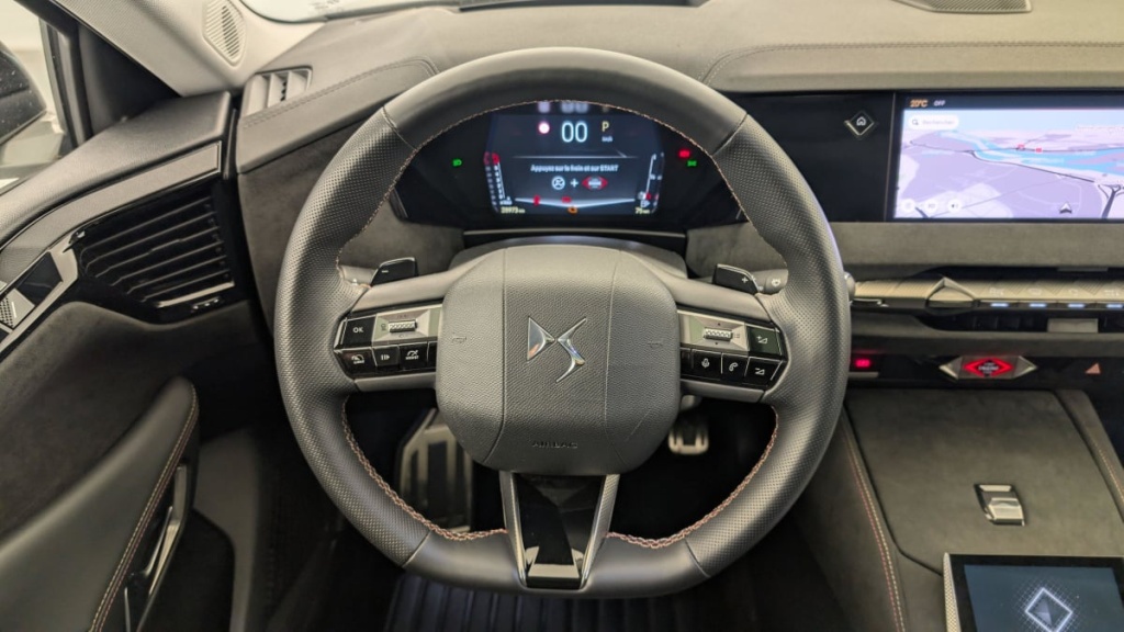 DS DS4 PureTech 130 EAT8 Performance Line+ - ref: 1-353518 - Photo 14