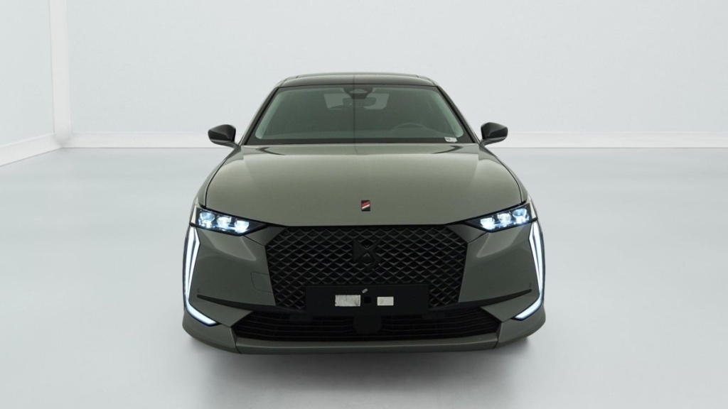 DS DS4 PureTech 130 EAT8 Performance Line+ - ref: 1-353518 - Photo 2