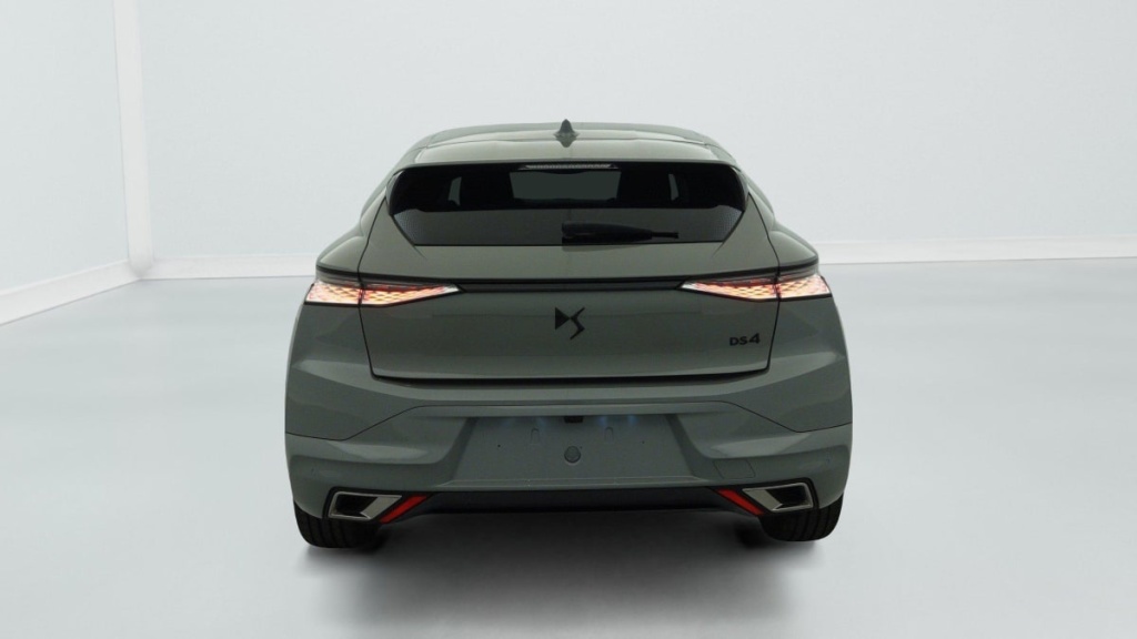 DS DS4 PureTech 130 EAT8 Performance Line+ - ref: 1-353518 - Photo 6
