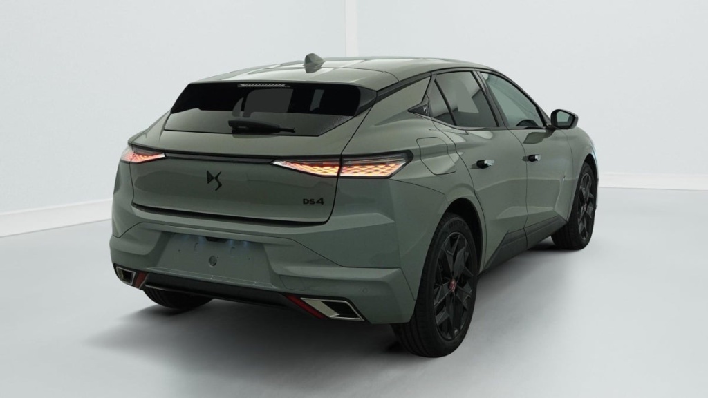 DS DS4 PureTech 130 EAT8 Performance Line+ - ref: 1-353518 - Photo 7