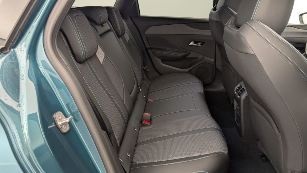 PEUGEOT 308 SW BlueHDi 130ch S S EAT8 Allure - ref: 1-353542 - Photo 10