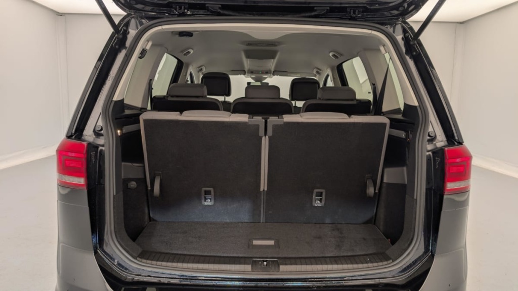 VOLKSWAGEN Touran 1.5 TSI EVO 150 DSG7 7pl Life Plus - ref: 1-353648 - Photo 11