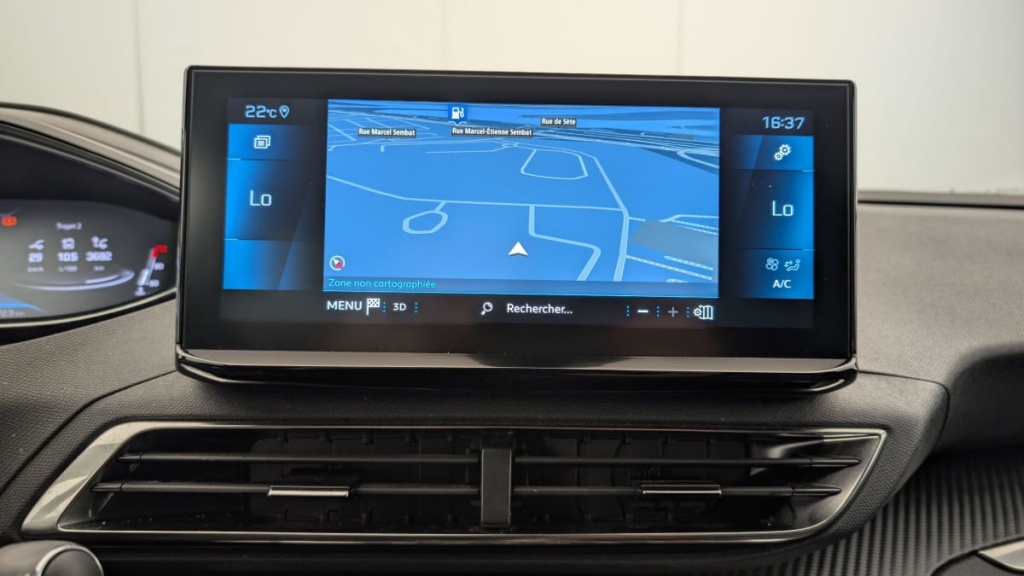 PEUGEOT 3008 Hybrid 136 e-DCS6 Allure Pack - ref: 1-353663 - Photo 17