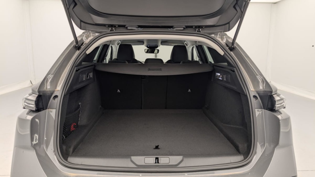 PEUGEOT 308 SW BlueHDi 130ch S S EAT8 Allure - ref: 1-353705 - Photo 11