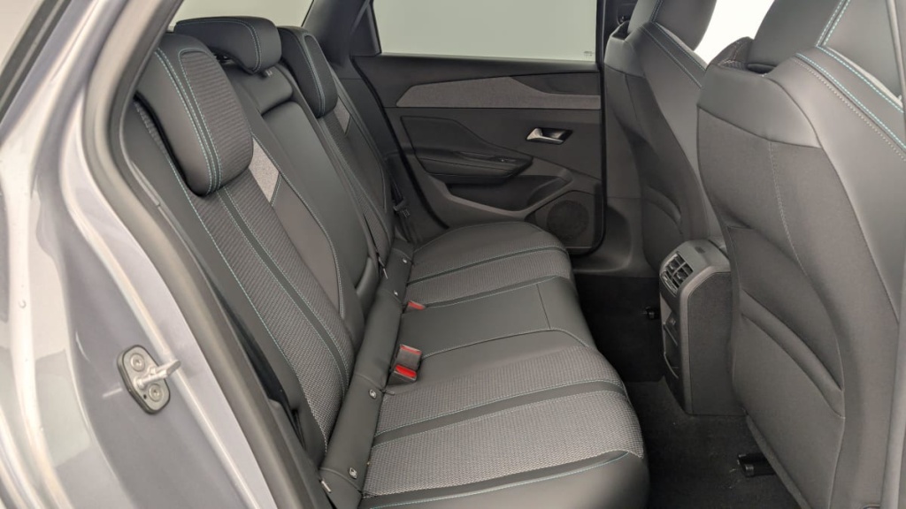 PEUGEOT 308 SW BlueHDi 130ch S S EAT8 Allure - ref: 1-353714 - Photo 10