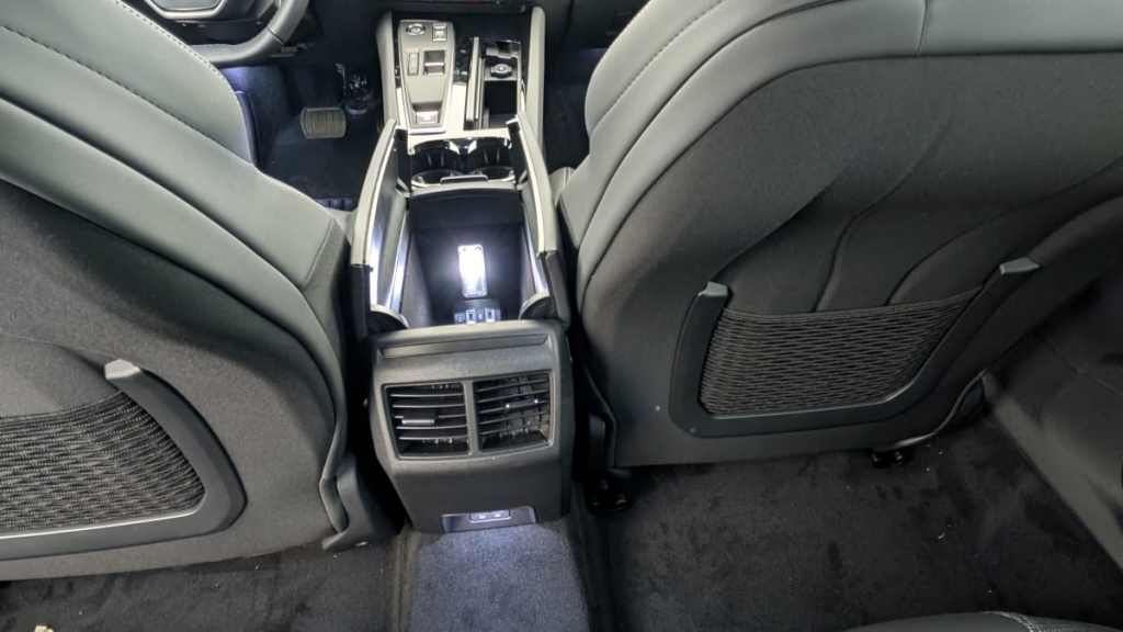 PEUGEOT 508 SW BlueHDi 130 ch S S EAT8 Allure - ref: 1-353743 - Photo 17
