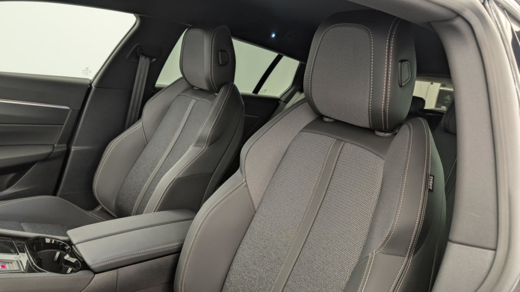 PEUGEOT 508 SW BlueHDi 130 ch S S EAT8 Allure - ref: 1-353744 - Photo 16