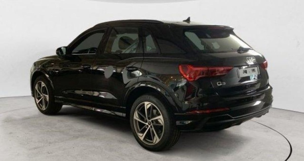 AUDI Q3 35 TDI 150 CH S TRONIC 7 S LINE - ref: 1-353794 - Photo 3