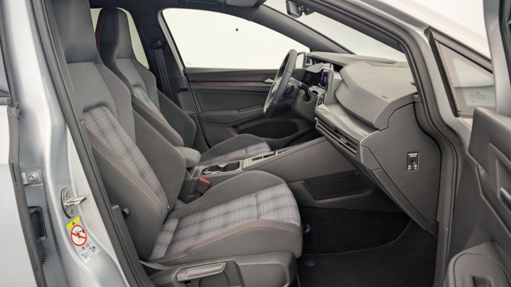 VOLKSWAGEN Golf 2.0 TSI 245 DSG7 GTI - ref: 1-353805 - Photo 9